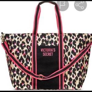 NWT Victoria’s Secret tote